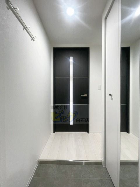 玄関　広々とした玄関です♪
