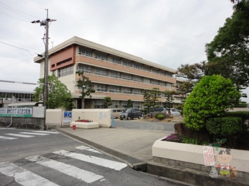小学校　岡山市立平福小学校（小学校）まで2468m