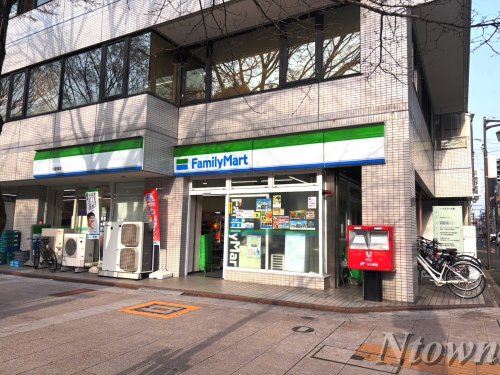 コンビニ　ファミリーマート久屋通店（コンビニ）まで436m