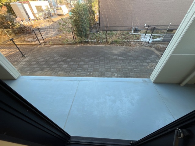 バルコニー　庭