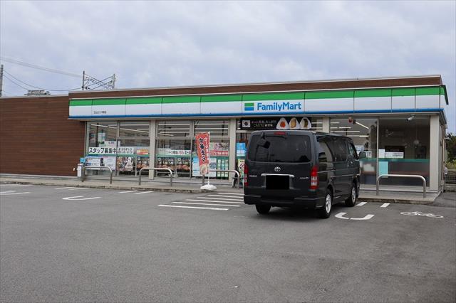 コンビニ　ファミリーマート（コンビニ）まで2791m
