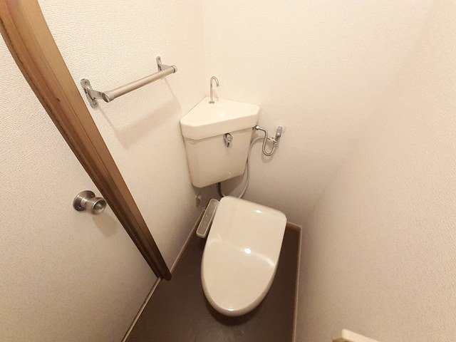 トイレ　ゆったりとした空間のトイレです