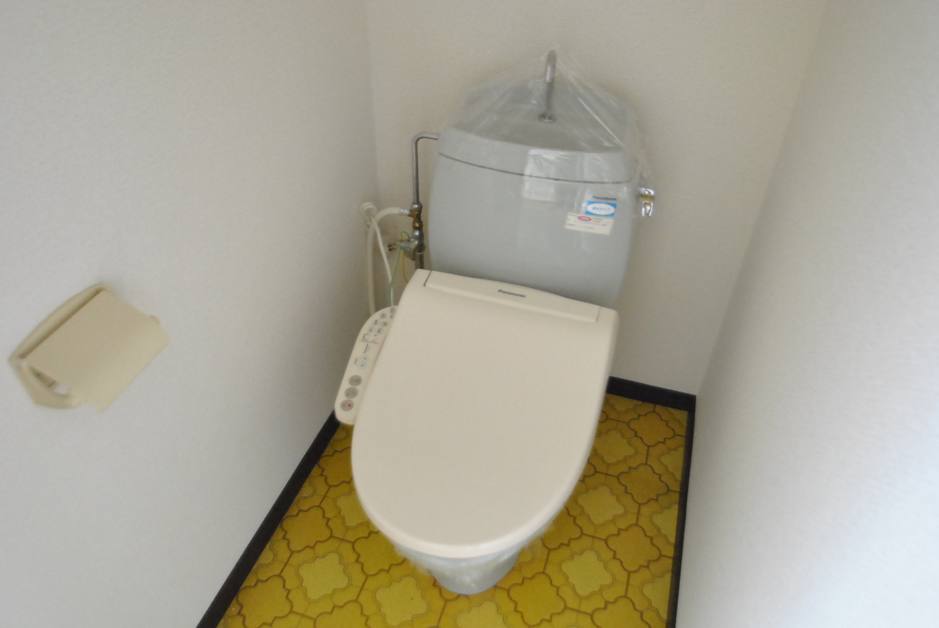 トイレ　他室参考写真・現況優先
