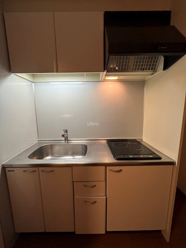キッチン　別部屋のお写真です。ご参考までに！