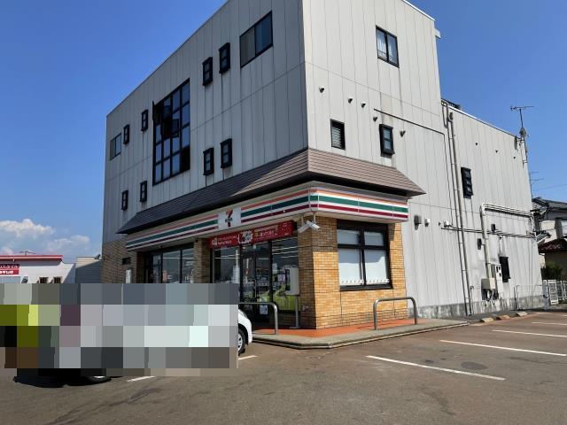 コンビニ　セブンイレブン新潟泰平橋店（コンビニ）まで1411m