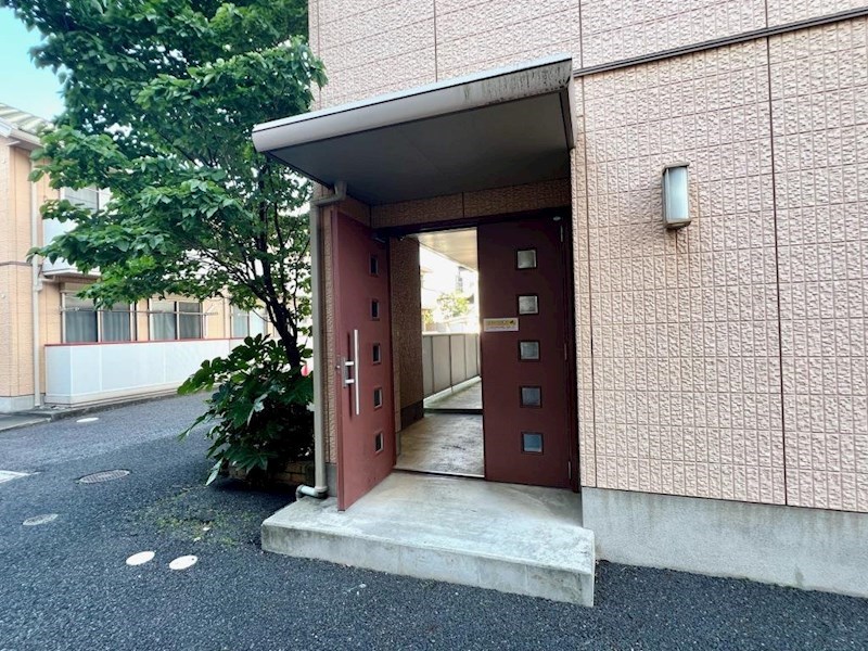 エントランス　建物入口