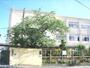 中学校　梅津中学校（中学校）まで1320m