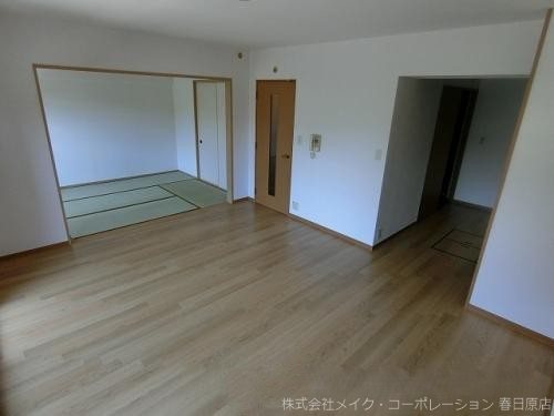 居室・リビング　写真は同型タイプ