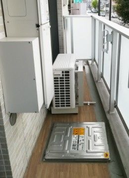 バルコニー　バルコニー付き！