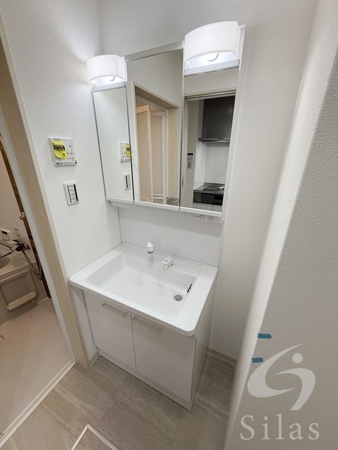 洗面設備　同仕様