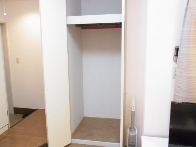 収納　クローゼット