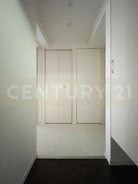 玄関　※他のお部屋の写真です。