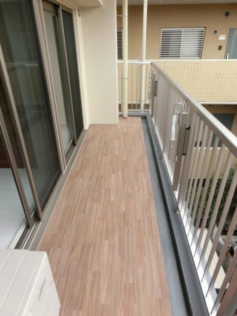 バルコニー　南面バルコニーです
