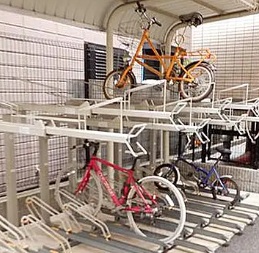 駐車場　駐輪場