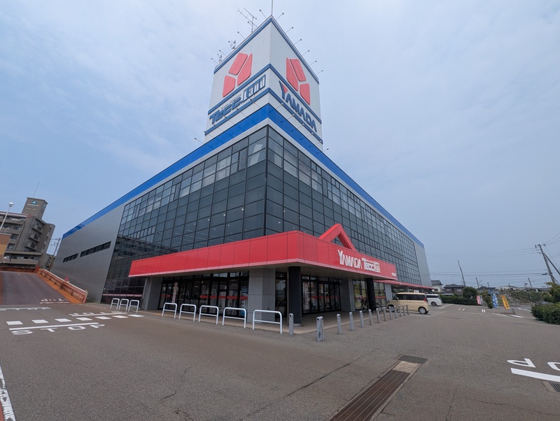 その他　ヤマダデンキ テックランド新潟関新店（その他）まで700m