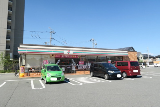 コンビニ　セブンイレブン高崎塚沢店（コンビニ）まで358m