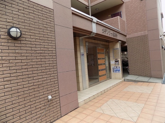 エントランス　エントランスアプローチ