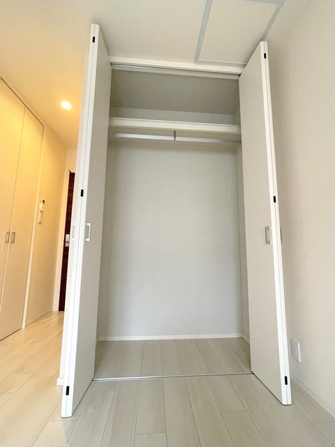 収納　★天井までの高さがあるクローゼット★