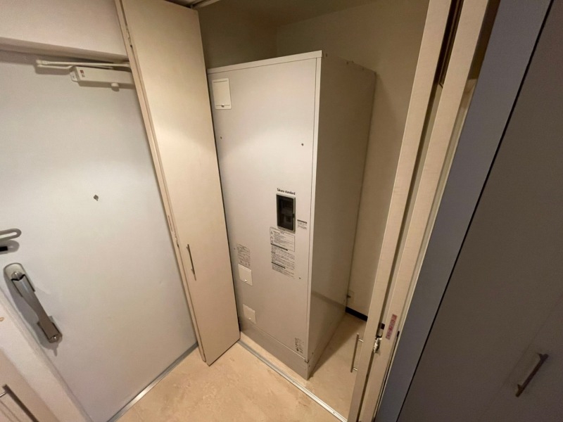 その他設備　電気温水器です。オール電化でお得で安心ですね。