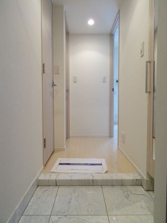 エントランス　玄関