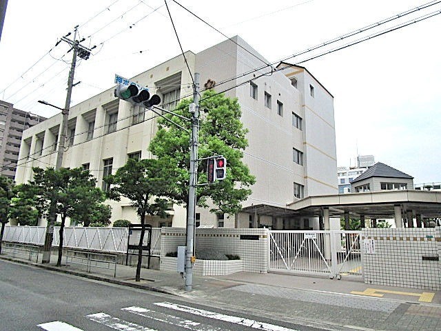 小学校　大阪市立北中島小学校（小学校）まで529m