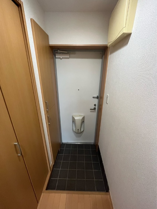 玄関　※他部屋参考写真