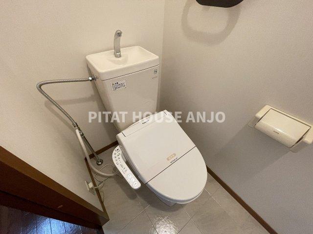 トイレ　同物件別部屋