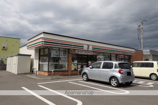 コンビニ　セブン－イレブン苫小牧澄川店（コンビニ）まで231m
