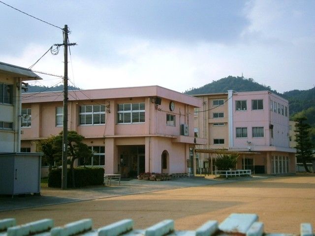 小学校　金光小学校（小学校）まで1600m