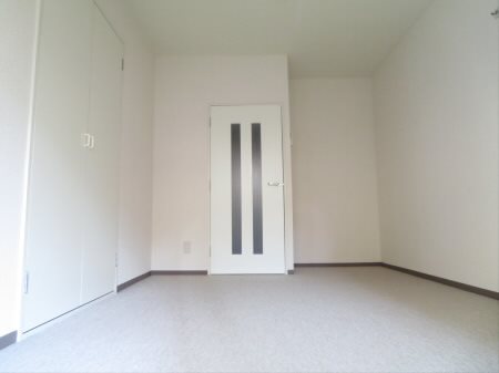 居室・リビング　※別部屋参考写真