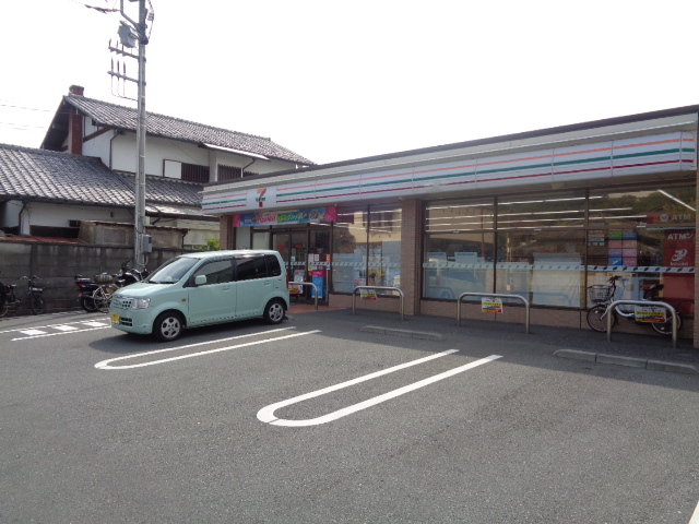 コンビニ　セブンイレブン鎌倉小町2丁目店（コンビニ）まで1149m