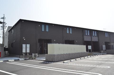 建物外観　外観写真（昼）