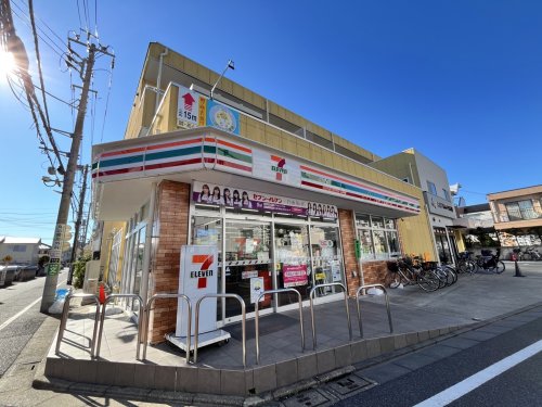 コンビニ　セブンイレブン練馬大泉学園東店（コンビニ）まで72m