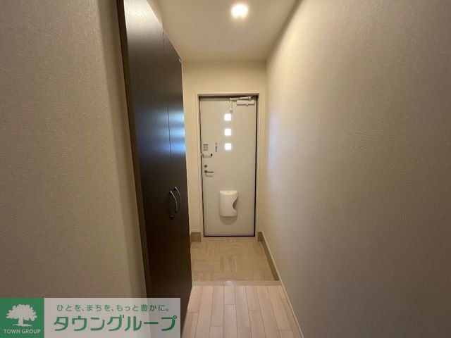 玄関　お問合せはタウンハウジングまで！※現地待合わせ相談可能
