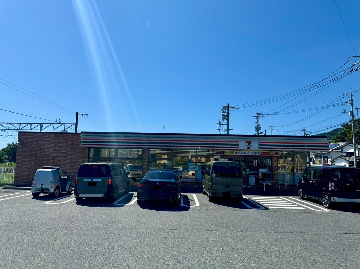 コンビニ　セブンイレブン山口由宇店（コンビニ）まで810m