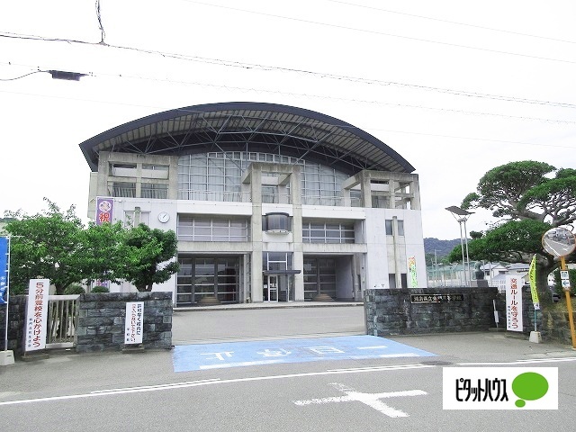 高校・高専　徳島県立鳴門高校（高校・高専）まで5012m