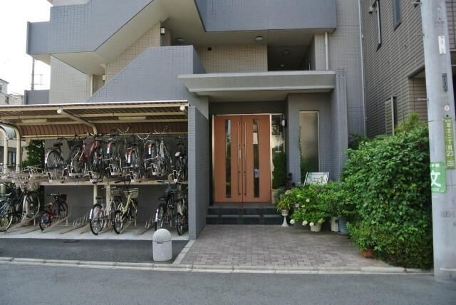 エントランス　☆共用部分☆