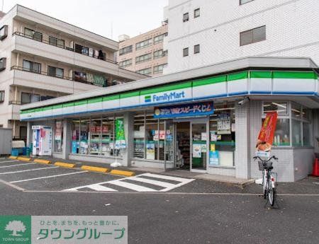 コンビニ　ファミリーマート江戸川球場店（コンビニ）まで190m