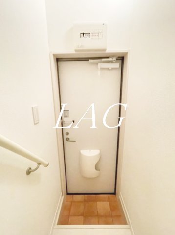 玄関　玄関です。