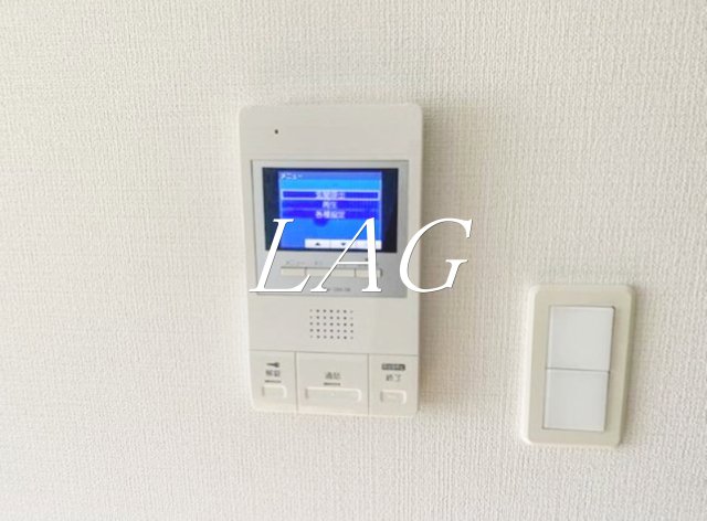 セキュリティ　モニター付きインターホンです。