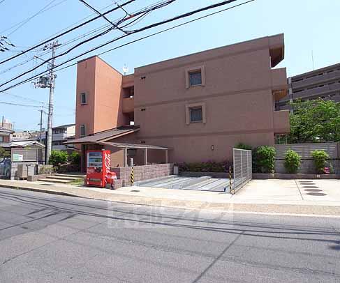 建物外観　ペット可能なマンションです。
