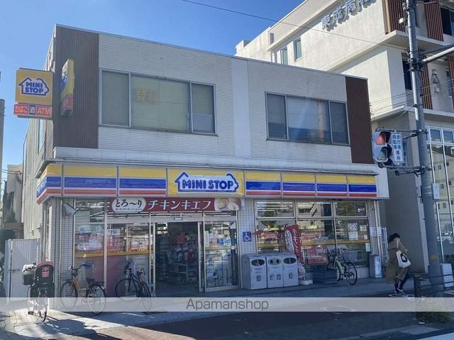 コンビニ　ミニストップ（コンビニ）まで440m