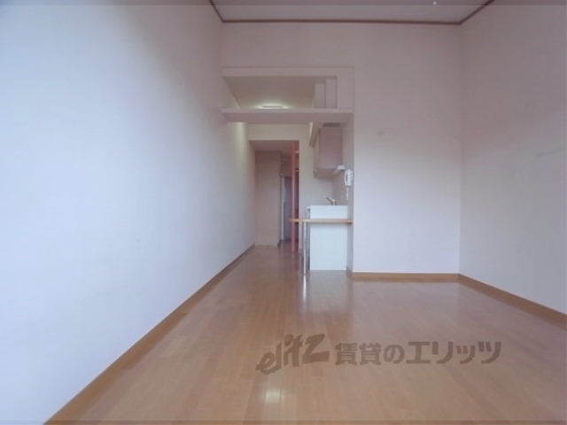居室・リビング　洋室