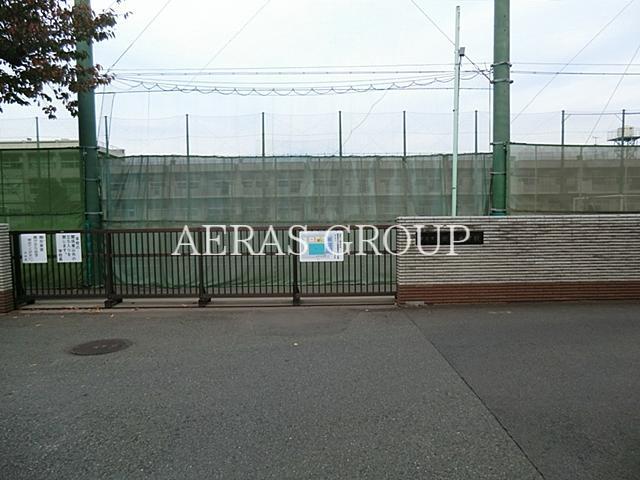 中学校　横浜市立田奈中学校（中学校）まで910m