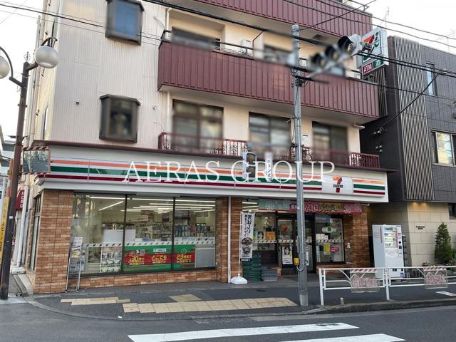 コンビニ　セブン-イレブン 渋谷本町店（コンビニ）まで251m