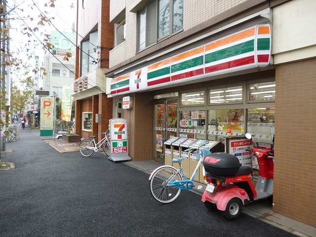 コンビニ　セブンイレブン「井土ヶ谷中町店」（コンビニ）まで137m