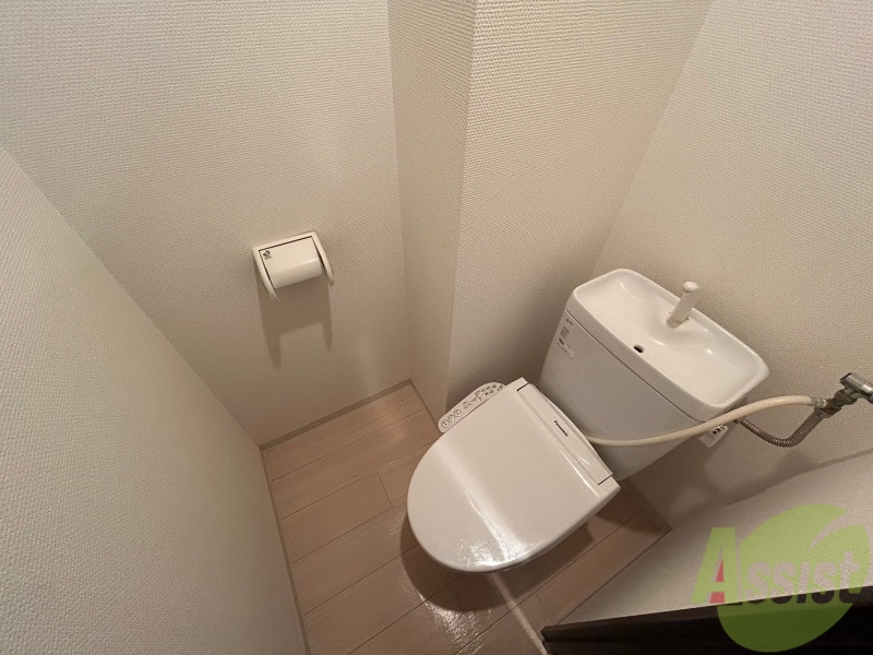 トイレ　トイレです。ウォシュレット付を探している方、おすすめです。