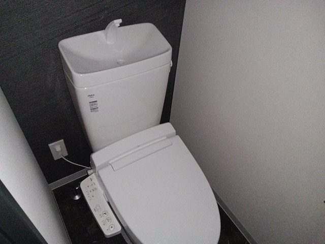 S-RESIDENCE広島駅enableのトイレ写真