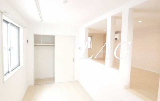 居室・リビング　洋室のお部屋です。