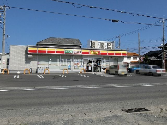コンビニ　デイリーヤマザキ 日立東金沢町店（コンビニ）まで744m